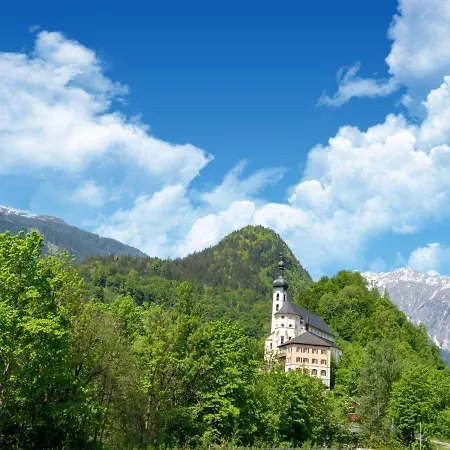 Holiday home Comfortable With Garden In Voralberg Sankt Gallenkirch