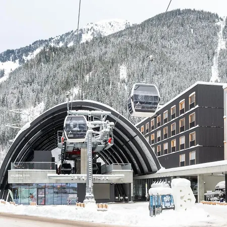 In Vorarlberg Nahe Skigebiet Montafon * Sankt Gallenkirch
