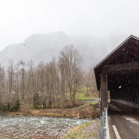 In Vorarlberg Nahe Skigebiet Montafon * Sankt Gallenkirch