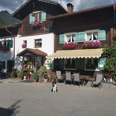 Holiday home Comfortable With Garden In Voralberg *